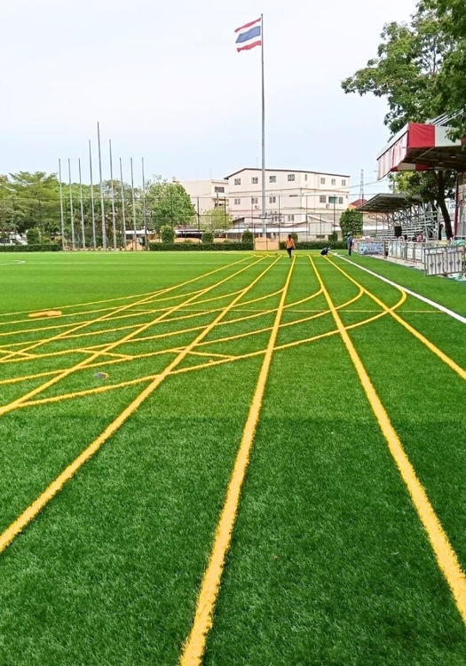 รับสร้างสนามบอลหญ้าเทียม
